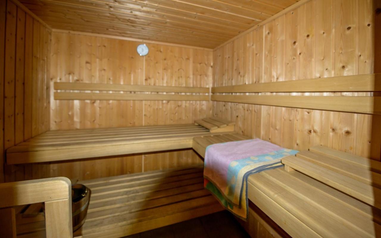 Pey Hotel