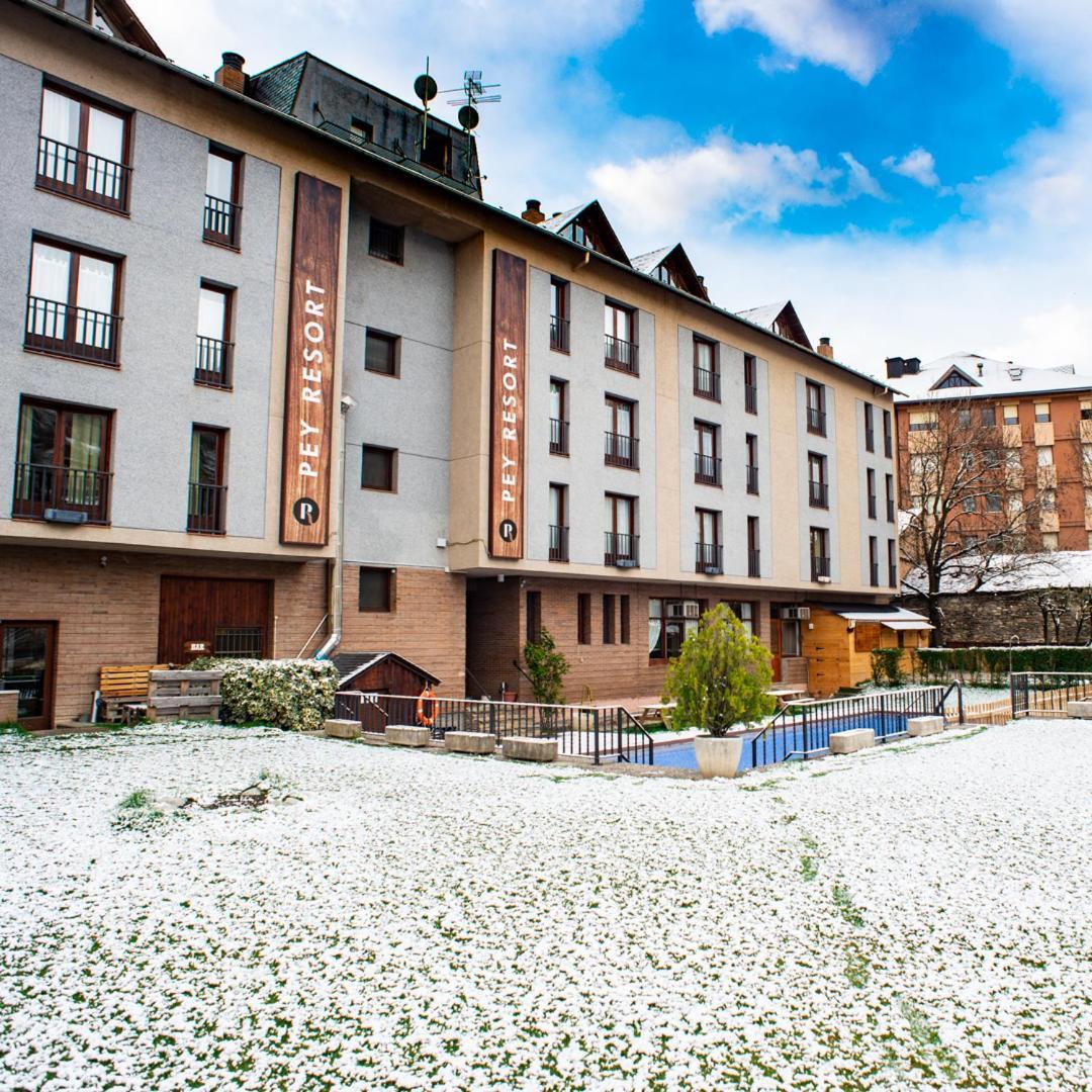 Pey Hotel 2*