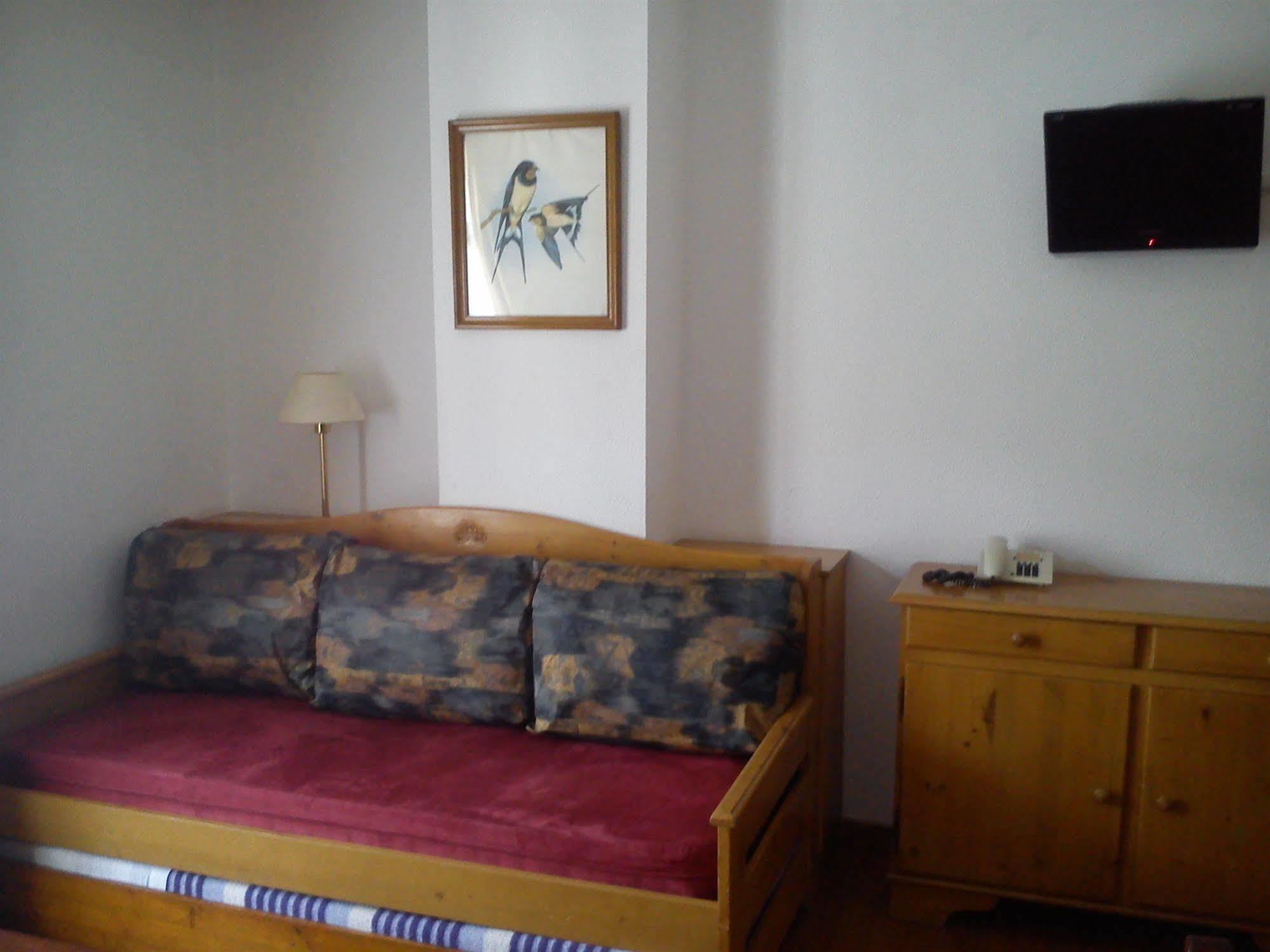 Hotel Pey 2*
